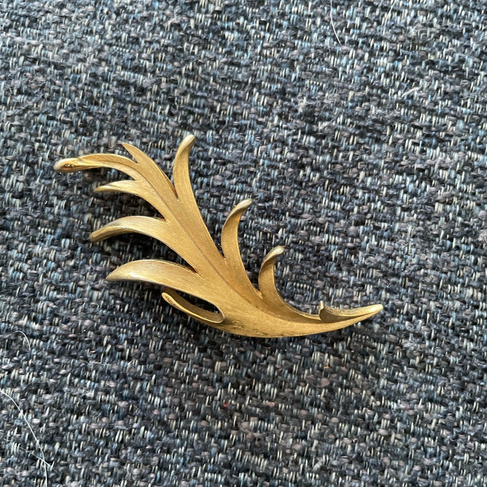 Gold Leaf Broach/Brooch